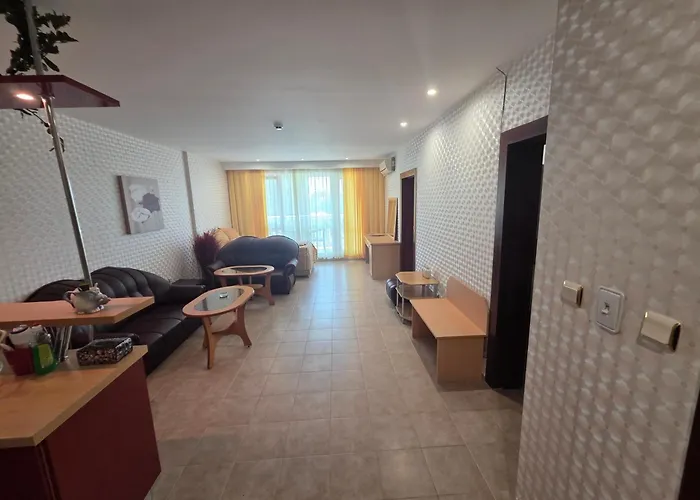 Apartament Miramar Palace