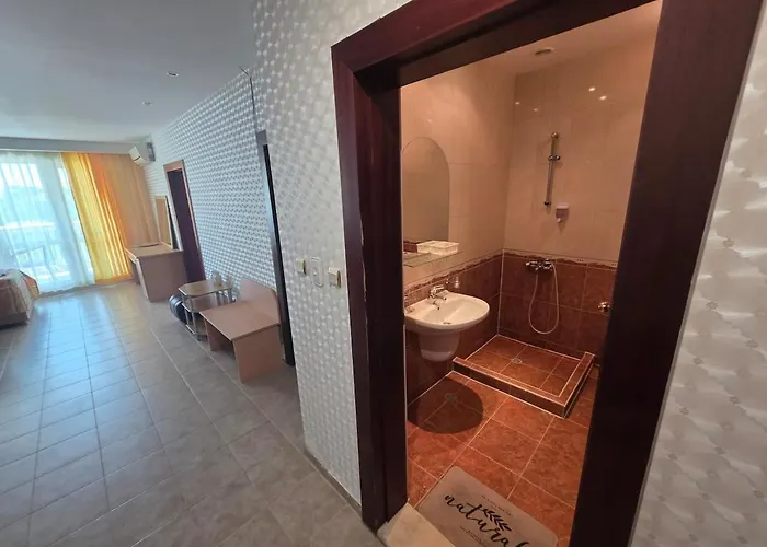 Miramar Palace Διαμέρισμα *