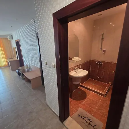 Miramar Palace Апартаменты *